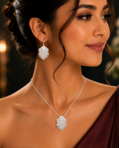 Elegant Pearl Fan Design Pendant Necklace & Earrings Set